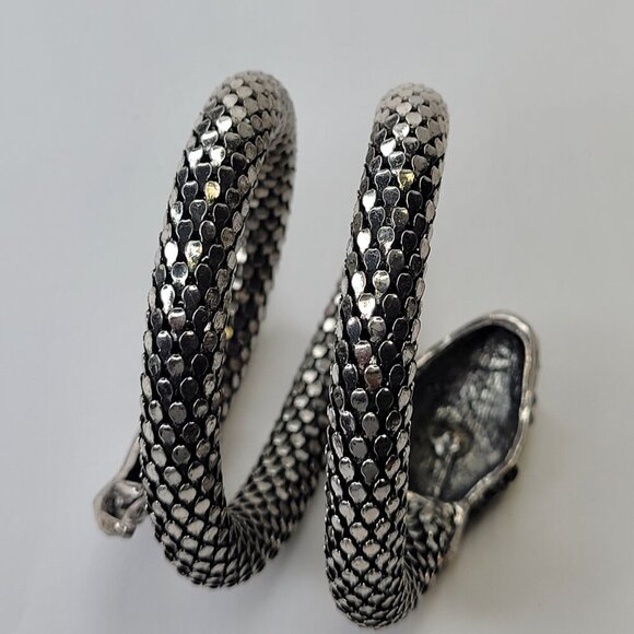 Vintage Mesh Black Rhinestone 3 Coil Serpent SIlver Snake Bracelet - Picture 12 of 12
